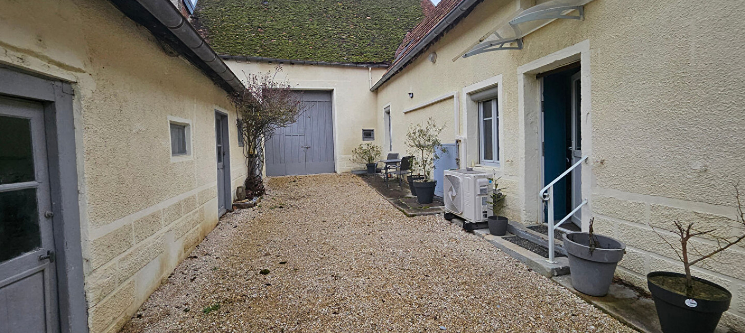 Maison à 
Champagne Sur Vingeanne