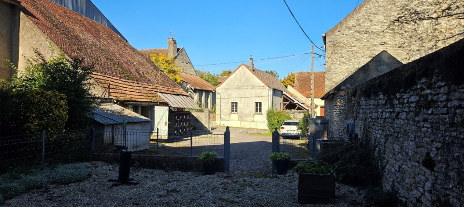 Maison à 
Beaumont Sur Vingeanne