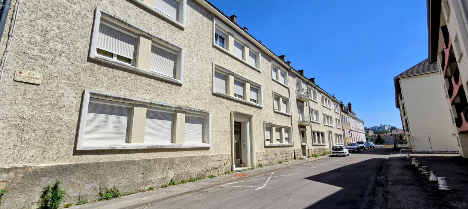 Appartement à 
Gray