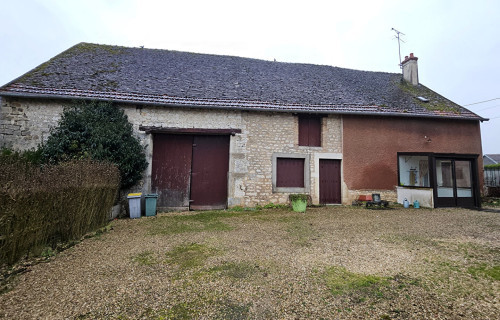 Maison Ã  
Magny St Medard