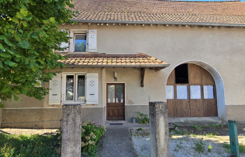 Maison Ã  
Beaujeu Saint Vallier Pierre