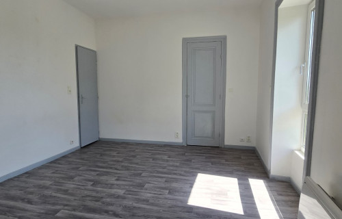 Appartement Ã  
Arc Les Gray