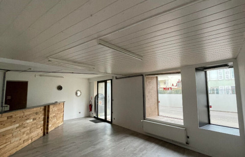 Inconnu Ã  
Dampierre Sur Salon