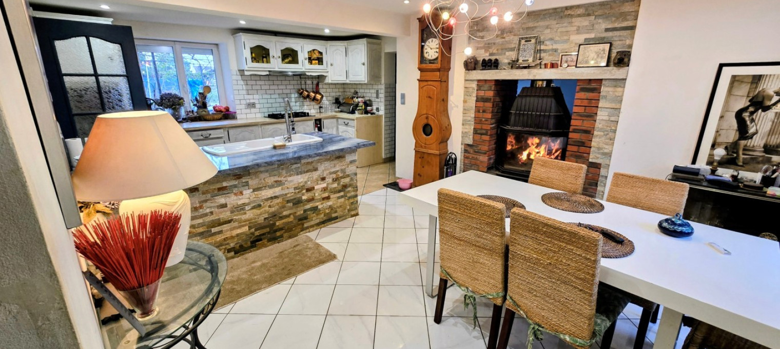 Maison Ã  
Arc Sur Tille